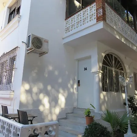 Aparthotel Costa