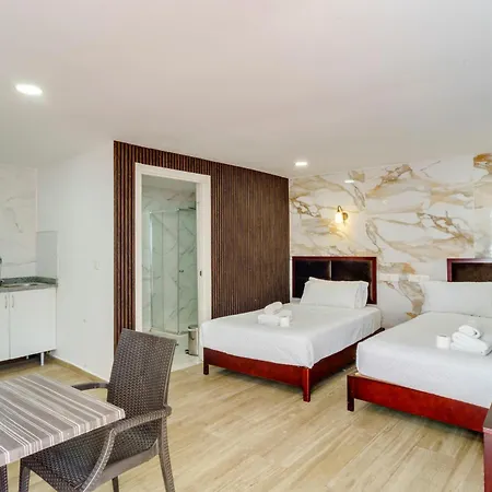 Aparthotel Costa Marbella